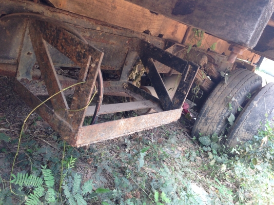 ขายรถ 6 ล้อช่วงสัน อีซูซุเครื่อง 85 แรงม้าขายตามสภาพ เครื่องดี คัสซีดี ไม่เล่มมีทะเบียน สนใจติดต่อ 081-9972972 089-8451778 ขายรถ 6 ล้อช่วงสัน อีซูซุเครื่อง 85 แรงม้าขายตามสภาพ เครื่องดี คัสซีดี ไม่เล่มมีทะเบียน สนใจติดต่อ 081-9972972 089-8451778