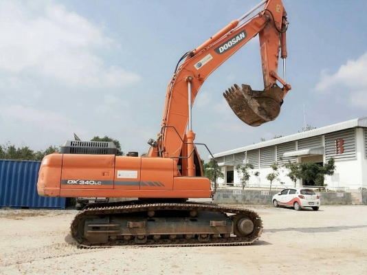 ขายรถแมคโค Doosan DX340LC พร้อมเล่มทะเบียน