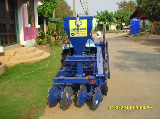 ขายรถไถเล็ก อิซากิ 15.5 4WD พร้อมผานพรวน 8 ใบ 160,000 บาท เก่านอกไม่เคยใช้งานในไทย