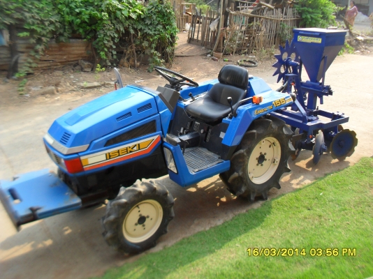 ขายรถไถเล็ก อิซากิ 15.5 4WD พร้อมผานพรวน 8 ใบ 160,000 บาท เก่านอกไม่เคยใช้งานในไทย