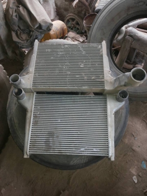 -ขายอินเตอร์ คูลเลอร์ 2ตัว ของ 320 (P11)