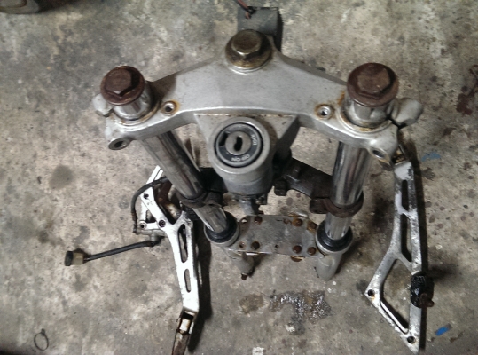 ขายอะไหล่ฯ ชุดช่วงหน้า VR. + พักเท้า ,ชุดคลาส GTO.และ ล้อแม็ก หน้าหลัง Tiger