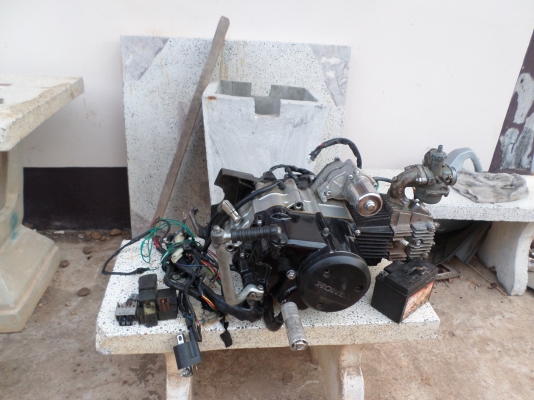 ขายเครื่อง 1.ขายเครื่องเวฟ110 สตาร์ทมือ เครื่องฟิตมาใหม่พร้อมใช้ไม่ดังไม่หอนไม่เยิ้มสภาพพร้อมใช้งานของครบชุดไฟคาบูครบ...วิ่ง120+สบายครับ ราคา5800บาทพร้อมส่ง 2.ขายเครื่องดรีมเอ็กเซล เครื่องเดิมๆไม่ดังไม่หอนไม่เยิ้มสภาพพร้อมใช้งานของครบชุดไฟคาบูครบสภาพพร้อม