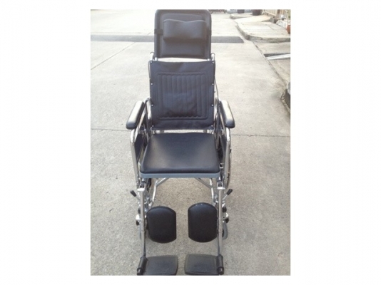 รถเข็นผู้ป่วยปรับเอนนอนพับได้ พร้อมเบาะนั่งโถถ่าย