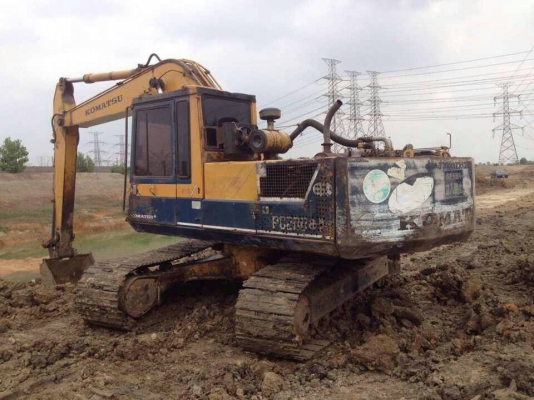 ขายKomatsu. Pc200-3