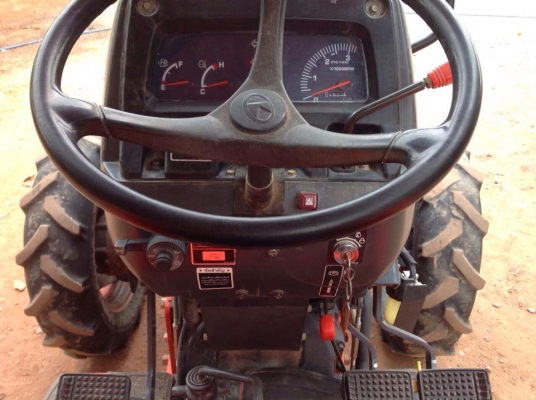 แทรกเตอร์คูโบค้า L4508 สภาพดีเยี่ยม พร้อมใช้งาน เดิมๆทั้งคัน นำไปใช้แล้วไม่ผิดหวัง พร้อมจอบหมุนเเละใบดันหน้า