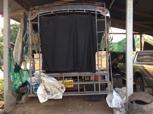 ขายรถโดยสารรับ-ส่งนักเรียน  NPR 120  HP  รถห้างหัวการ์ตูน  ปี  2540