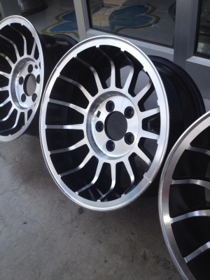 ขายล้อ Enkei BAJA ขอบ 15X7 ออฟ-15 5/114.3 สวยมากครับ