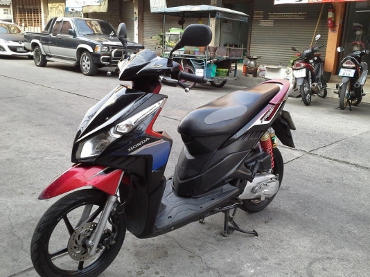 Click i ปี 53 สีแดง ดำ ล้อแม็ค รถสวย เครื่องเดิมๆ