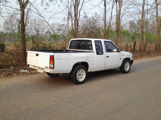 นิสสันบิ๊กเอ็มสภาพดีครับมีแก็สด้วยครับ เครื่องแน่นๆ ขาย 109000 บาท