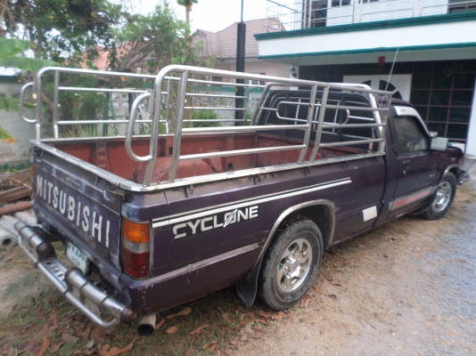 มิตซูบิชิ ไซโคลน ตอนเดียว เครื่องดีเซล 2.5  ปี 2533