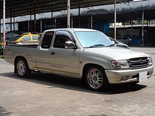 TOYOTA TIGER D4D EXTRACA CAB ปี 2002 รถบ้านพร้อมใช้ จัดไฟแนนซ์ได้ T.086-527-9533