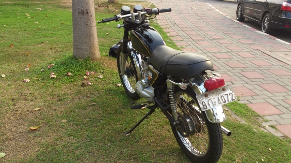 ขายHONDA CB1 LIFAN250 เแต่งเดิมๆสภาพเอี่ยมๆเล่มทะเบียนไม่โอน