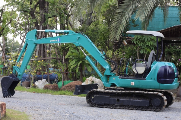 ขายรถขุดแบ็คโฮ รถเก่านอก มีเอกสารแจ้งจำหน่าย ติดต่อ 086-775-7900, 086-324-1992