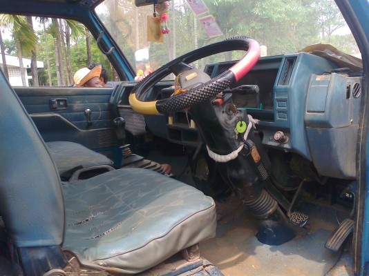 isuzu NPR115 ปี38 เครื่อง4BE1ยาว4.30พวงมลัยเพาเวอร์ isuzu NPR115 ปี38 เครื่อง4BE1ยาว4.30พวงมลัยเพาเวอร์