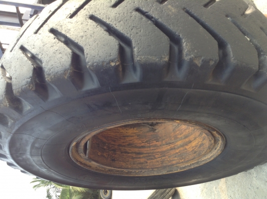 ขายยาง\%ขนาด 21.00R35 MICHELIN สภาพดีมากๆ ขายยาง\%ขนาด 21.00R35 MICHELIN สภาพดีมากๆ