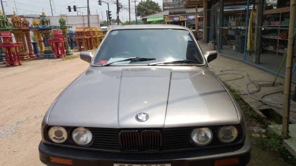 ขายรถเก๋ง bmw 315 ติด ต่อ 871464884