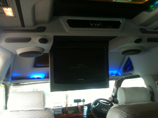 รถตู้ TOYOTA ปี2006 แต่งVIP แอร์เครื่ืองเสียงเพียบ เจ้าของขับเอง รถตู้ TOYOTA ปี2006 แต่งVIP แอร์เครื่ืองเสียงเพียบ เจ้าของขับเอง