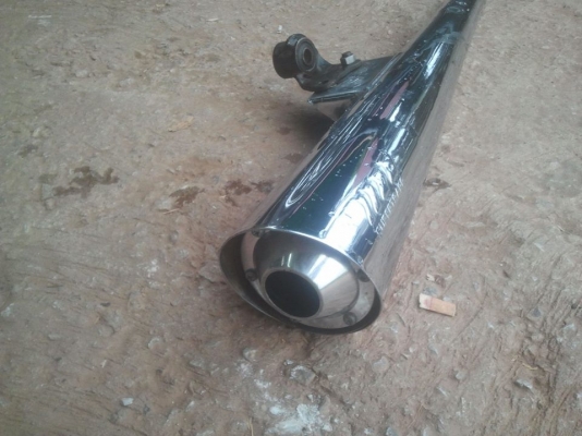 ขายท่อ supertrap  sr 400  สภาพใหม่