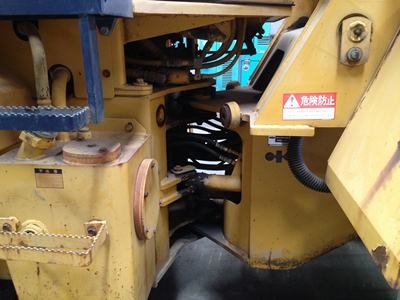 ขายรถตัก WA100-1 สภาพสวยพร้อมใช้ นำเข้าจากประเทศญี่ปุ่น ติดต่อ อำพล 090-9694506/080-3031241 ขายรถตัก WA100-1 สภาพสวยพร้อมใช้ นำเข้าจากประเทศญี่ปุ่น ติดต่อ อำพล 090-9694506/080-3031241