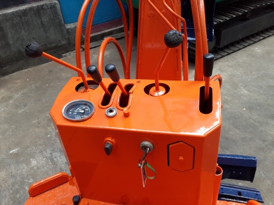 ขาย รถขุด KUBOTA รุ่น KH-5- แทร็กเหล็ก มือสองญี่ปุ่น