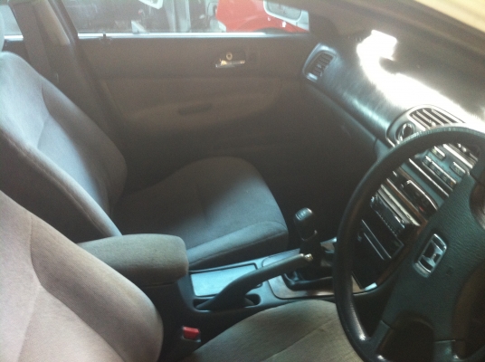 ขาย honda accord 120000 บาท ขาย honda accord 120000 บาท