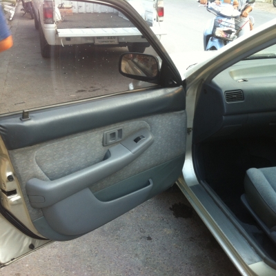 ขาย honda accord 120000 บาท ขาย honda accord 120000 บาท