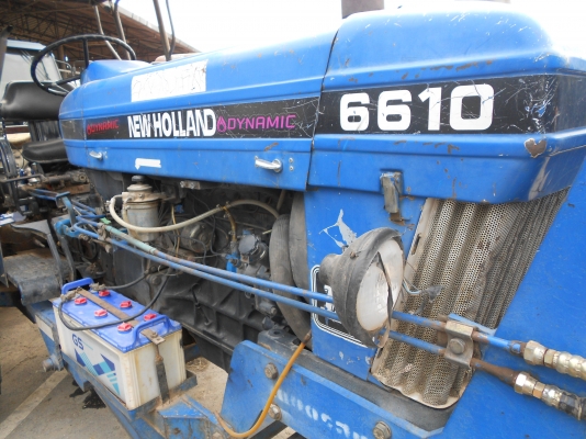 ขายรถแทรกเตอร์ FORD 6610 (เสื้อลาย) เพลาเดียวพร้อมอุปกรณ์ 2 ชิ้น ขายรถแทรกเตอร์ FORD 6610 (เสื้อลาย) เพลาเดียวพร้อมอุปกรณ์ 2 ชิ้น