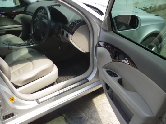 BENZ CDI AUTOปี2004เจ้าของขายเอง