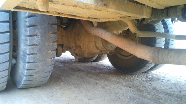 สิบล้อ HINO KT725 แบบสองเพลาดั้ม มีระบบลากพ่วง เครื่อง HINO EP100 เบรคของสิงห์ไฮเทค เบรคทิฟฟี่ ยางดีทุกเส้น รถสวยมีทะเบียนครบ