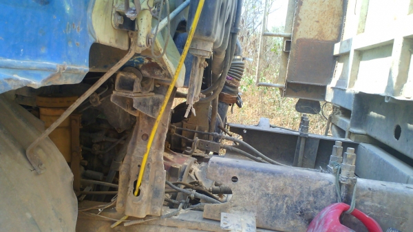 สิบล้อ HINO KT725 แบบสองเพลาดั้ม มีระบบลากพ่วง เครื่อง HINO EP100 เบรคของสิงห์ไฮเทค เบรคทิฟฟี่ ยางดีทุกเส้น รถสวยมีทะเบียนครบ