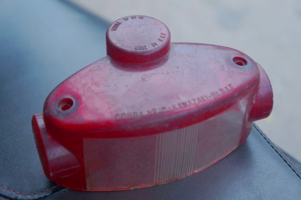 ขายไฟท้าย kawasaki B1 งานเก่าสภาพพอได้ 250