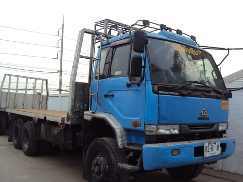 ขาย NISSAN UD 320แรง กระบะแม่+ลูกพ่วงพื้นราบ ไม่แพง