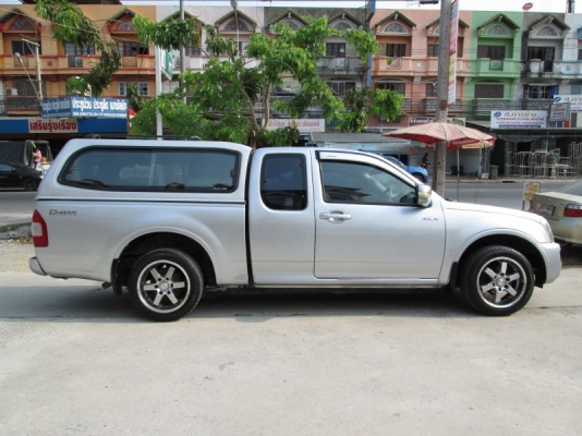 ขายด่วน Isuzu D-max SLX Space Cab 2.5 Ddi i-teq ปี2006 เกียร์ธรรมดา