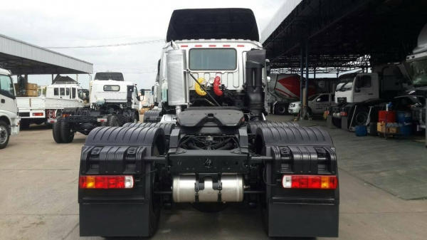ขายรถบรรทุกหัวลาก Diesel มือ1ยี่ห้อ Foton 375แรงม้า ราคาพิเศษ 2.xx ขายรถบรรทุกหัวลาก Diesel มือ1ยี่ห้อ Foton 375แรงม้า ราคาพิเศษ 2.xx