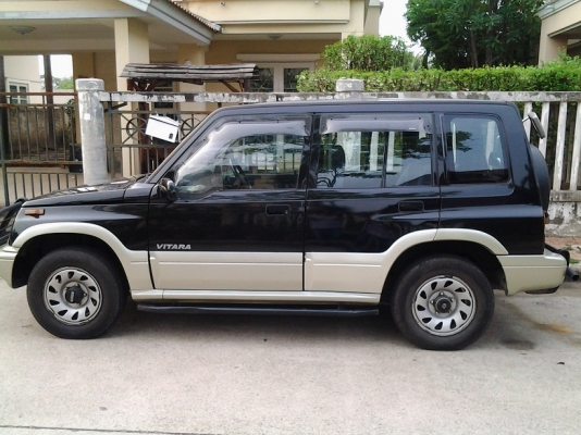 ตัดใจขายรถบ้าน Suzuki Vitara JLX 4WD 5 ประตู ปี 2003