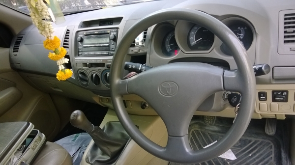 ขายกระบะวีโก้ 4ประตู 520000