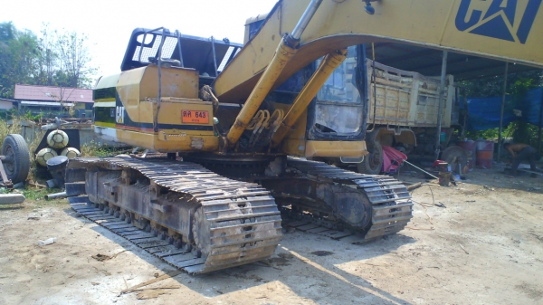 รถแบคโฮ CAT 320 V1 รถทำงานปกติ ชอบราคาเท่าไรต่อรองกันได้ครับ