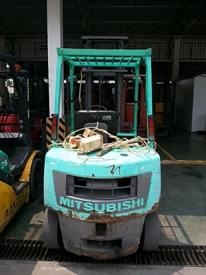 2113 ขาย โฟร์คลิฟท์ มือสอง 2113 ขาย โฟร์คลิฟท์ มือสอง