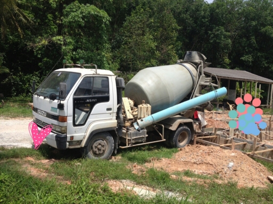 รถหกล้อโม่ปูน รถพร้อมใช้ เล่มทะเบียนพร้อมโอน