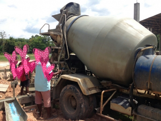 รถหกล้อโม่ปูน รถพร้อมใช้ เล่มทะเบียนพร้อมโอน