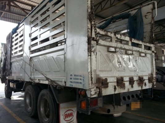 รถอีซูซุ 10 ล้อ รั้ว ( ไม่ดั้ม ) 300 แรงม้า. ปี 53 สนใจติดต่อ 081 - 6079515 รถอีซูซุ 10 ล้อ รั้ว ( ไม่ดั้ม ) 300 แรงม้า. ปี 53 สนใจติดต่อ 081 - 6079515