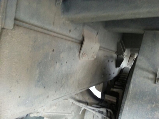 รถอีซูซุ 10 ล้อ รั้ว ( ไม่ดั้ม ) 300 แรงม้า. ปี 53 สนใจติดต่อ 081 - 6079515 รถอีซูซุ 10 ล้อ รั้ว ( ไม่ดั้ม ) 300 แรงม้า. ปี 53 สนใจติดต่อ 081 - 6079515