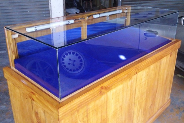 ตู้โชวว์พระสภาพใหม่ ขนาดใหญ่ มีล้อ มีไฟ พร้อมใช้งาน ตู้โชวว์พระสภาพใหม่ ขนาดใหญ่ มีล้อ มีไฟ พร้อมใช้งาน