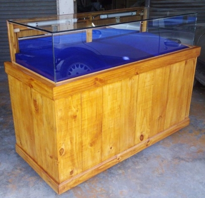 ตู้โชวว์พระสภาพใหม่ ขนาดใหญ่ มีล้อ มีไฟ พร้อมใช้งาน ตู้โชวว์พระสภาพใหม่ ขนาดใหญ่ มีล้อ มีไฟ พร้อมใช้งาน