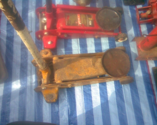 แม่แรงตะเข้ 3 ตันพร้อมใช้ แม่แรงตะเข้ 3 ตันพร้อมใช้