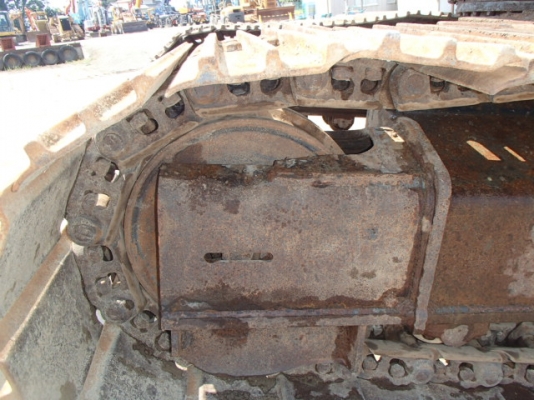 KOBELCO SK200-6E มือสองเมืองนอก 100\% KOBELCO SK200-6E มือสองเมืองนอก 100\%