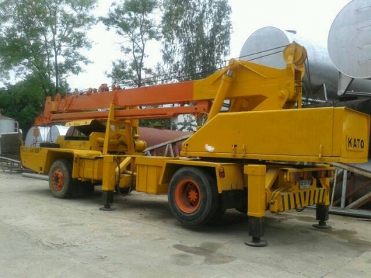 ขายเครน11ตัน 6ล้อ KATO