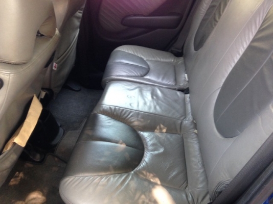 ขาย/แลก/เทิร์น/ HONDA JAZZ 2004 A/T *ฟรีดาวน์