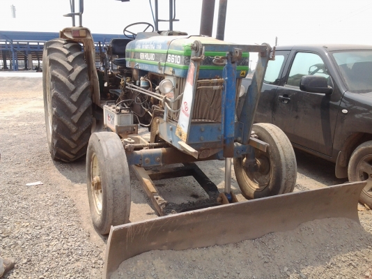 FORD  6600เพลาเดียว  T6  ดันหน้าผาน3ผาน6  เล่มทะเบียนพร้อมโอน